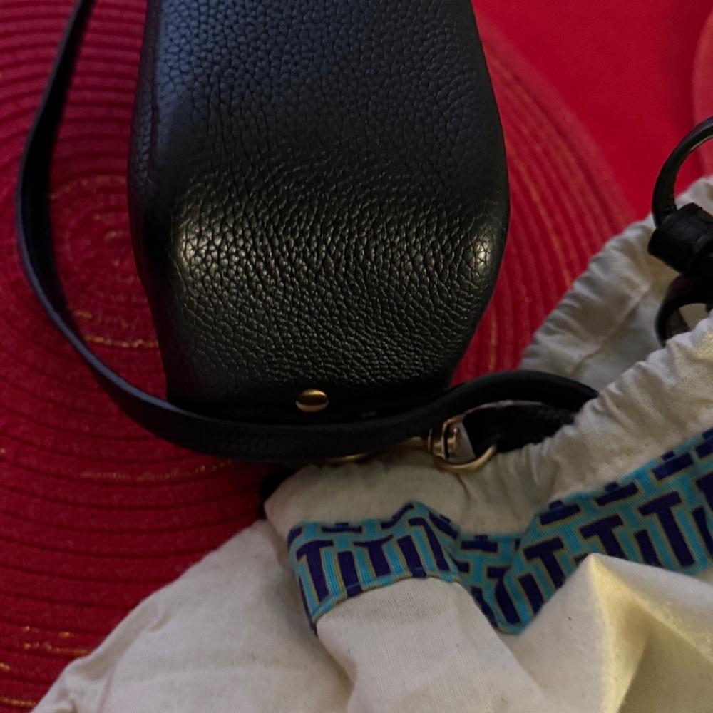Tory Burch Black Miller Crossbody Bag and Matching Wallet with Gold Accents - Picture 13 of 13
